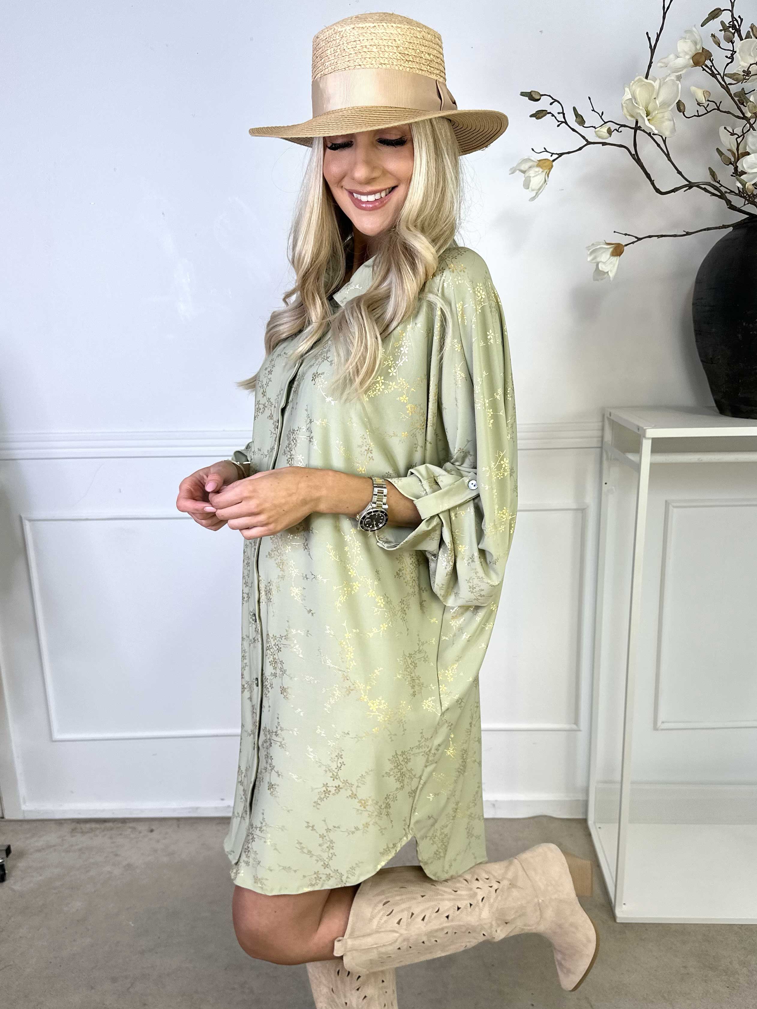 Mia Gold - Elastisk skjortekjole med gulddetaljer